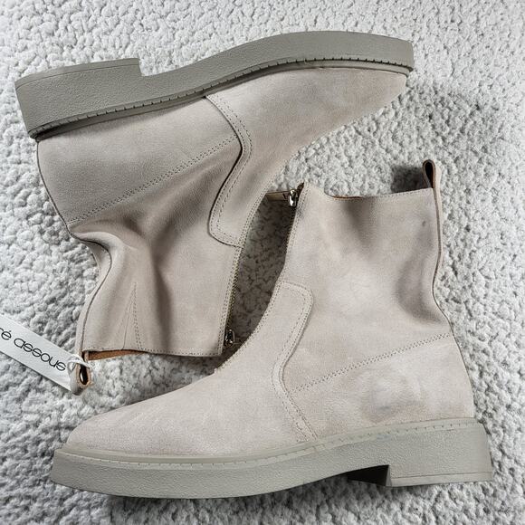 NEW Andre Assous Vernon Bootie suede Leather taupe size 9 - Picture 7 of 9